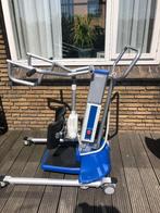Actieve tillift met electrischr potenspreiding met goede acc, Ophalen, Zo goed als nieuw