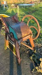 Ouderwetse antieke machine, Ophalen