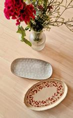 Set van 2x ovale schaaltjes / oval plates, Ophalen of Verzenden, Zo goed als nieuw, Overige stijlen, Schaal of Schalen