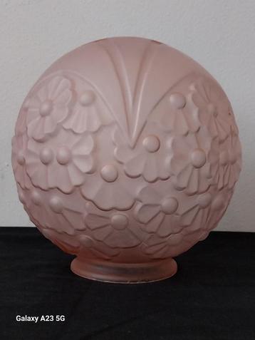 Art Deco roze glazen bol lampenkap  beschikbaar voor biedingen