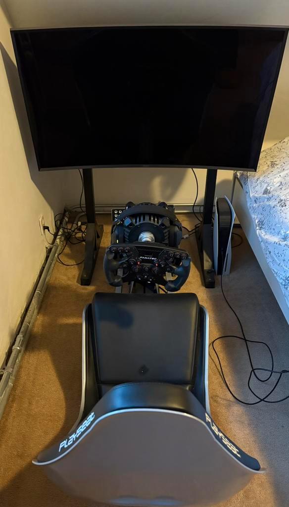 Te koop PS5 sim race set, Spelcomputers en Games, Spelcomputers | Overige, Zo goed als nieuw, Ophalen of Verzenden