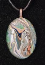 Kleurrijke hanger met koord, Overige materialen, Verstelbaar, Nieuw, Ophalen of Verzenden