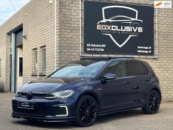 Volkswagen GOLF 1.4 TSI PHEV GTE Pano/Akrapovic/Sterrenhemel beschikbaar voor biedingen