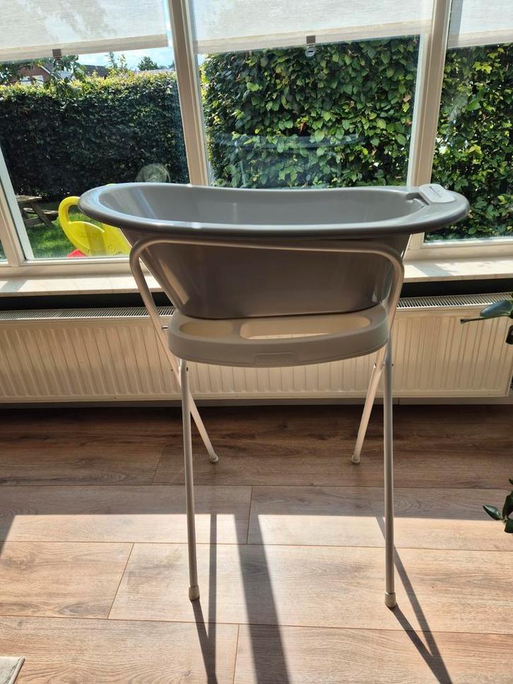 Baby badje met thermometer, Kinderen en Baby's, Badjes en Verzorging, Zo goed als nieuw, Badje, Bébé-jou, Ophalen