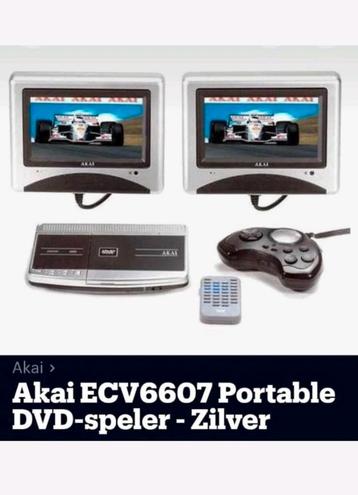 Akai portabel dubbele dvd speler met games voor op reis.