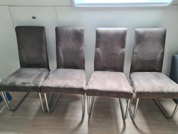 4 eetkamerstoelen Puma/RVS 27750CLA Travis beschikbaar voor biedingen