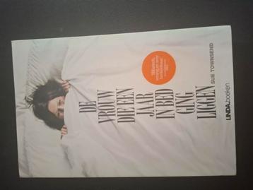 Sue Townsend - De vrouw die een jaar in bed ging liggen beschikbaar voor biedingen