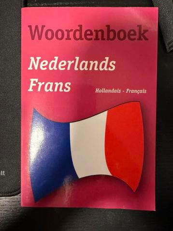 Woordenboek Nederlands - Frans beschikbaar voor biedingen