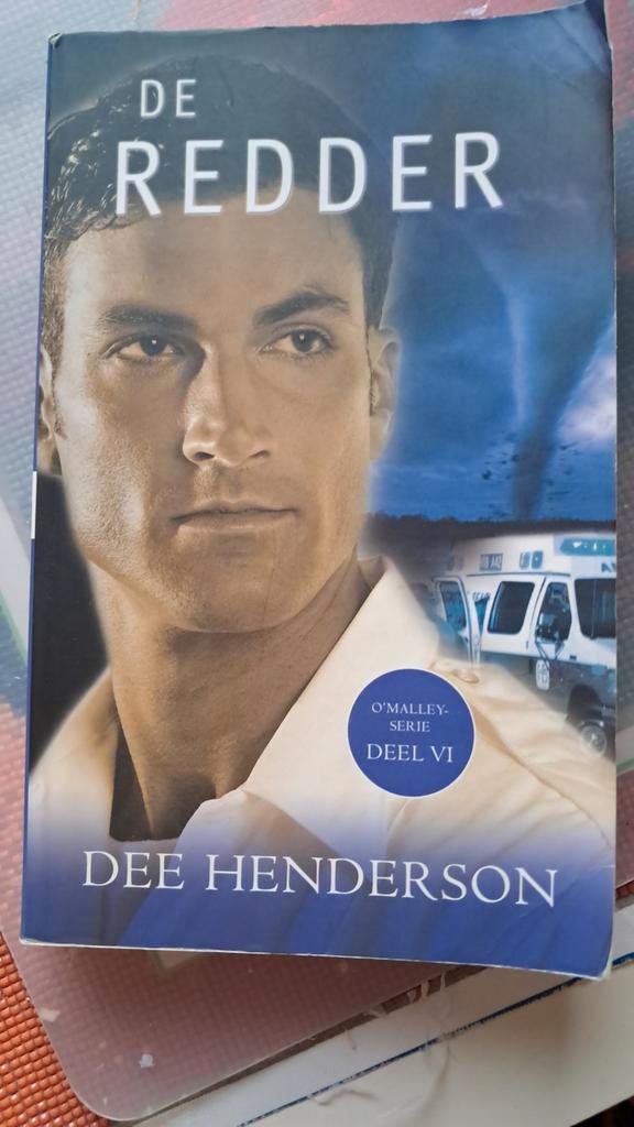 De Redder - Dee Henderson, Boeken, Romans, Gelezen, Nederland, Ophalen of Verzenden