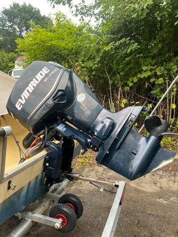 Evinrude 90 pk langstaart E tec motor bj 2008. beschikbaar voor biedingen