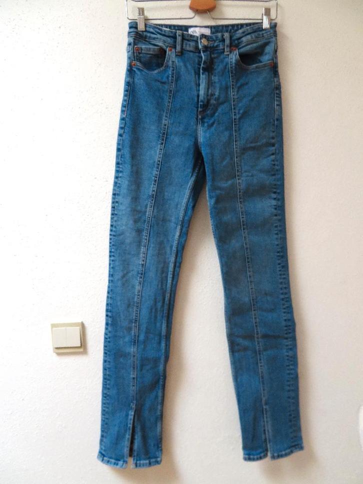 Z32 ZARA jeans broek extra lang maat 38, Kleding | Dames, Spijkerbroeken en Jeans, Zo goed als nieuw, W30 - W32 (confectie 38/40)