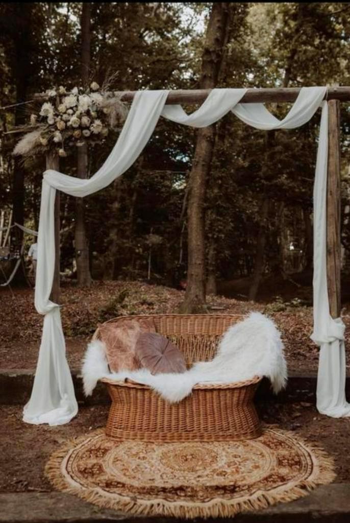 Backdrop bruiloft - houten frame te huur, Hobby en Vrije tijd, Feestartikelen | Verhuur, Zo goed als nieuw, Geboorte of Huwelijk