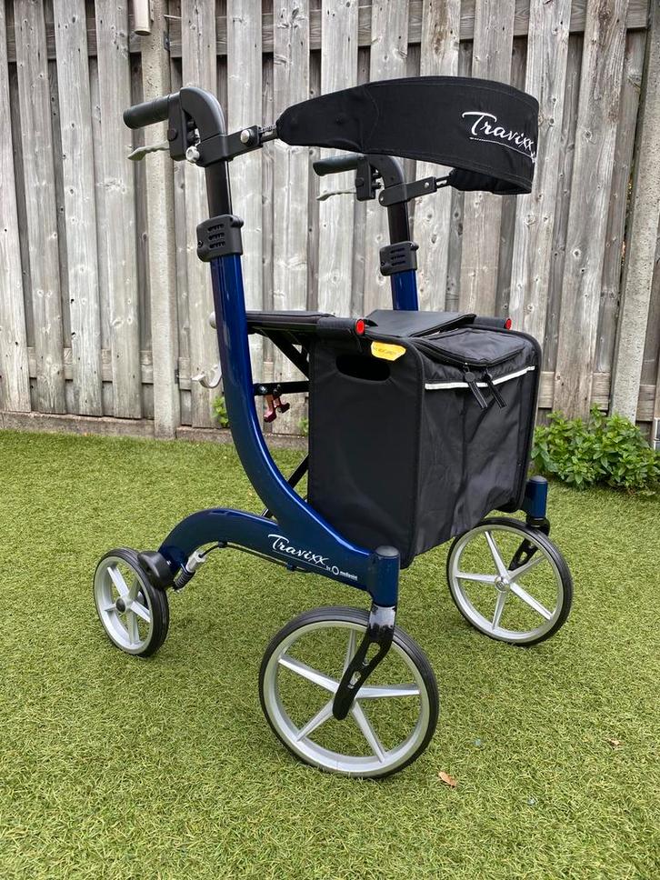 Travixx Deluxe M - Medipoint rollator +tas+rugband, Diversen, Rollators, Gebruikt, Lichtgewicht, Opvouwbaar, Ophalen