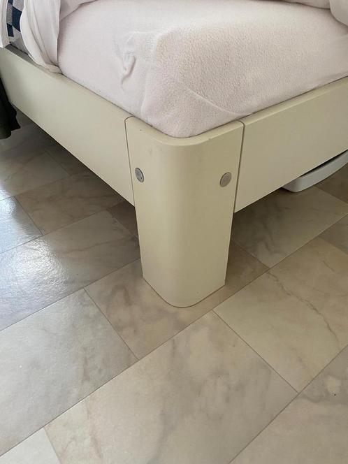 Auping Auronde 2 pers. (180x200) wit, Huis en Inrichting, Slaapkamer | Bedden, Zo goed als nieuw, Tweepersoons, 180 cm, 200 cm