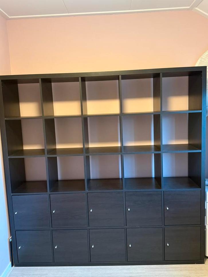 Ikea kallax (boeken)kast 182x182cm zwartbruin, Huis en Inrichting, Kasten | Boekenkasten, Zo goed als nieuw, 150 tot 200 cm, 150 tot 200 cm