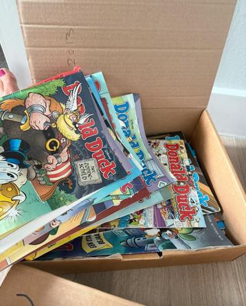Donald ducks ruim 40 stuks beschikbaar voor biedingen
