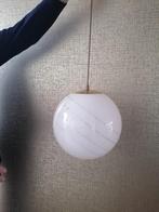 vintage opaline glazen bollamp met goud kleurige accenten, Ophalen of Verzenden