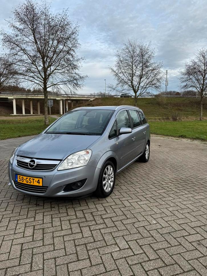 Opel Zafira 2.2 AUT 2008 Grijs, Auto's, Opel, Particulier, Zafira, ABS, Achteruitrijcamera, Adaptieve lichten, Adaptive Cruise Control