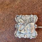 SPELDJE Mento'56, Verzamelen, Speldjes, Pins en Buttons, Ophalen of Verzenden, Zo goed als nieuw