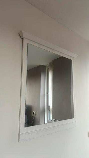 Grote houten spiegel wit 