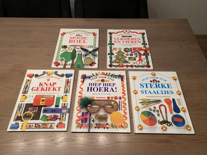 Stap voor stap boeken - 5 stuks, Boeken, Hobby en Vrije tijd, Zo goed als nieuw, Overige onderwerpen, Geschikt voor kinderen, Ophalen of Verzenden