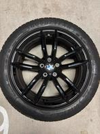 Bmw Velgen Zwart 18 inch Winterbanden Goodyear, Auto-onderdelen, Banden en Velgen, Ophalen, 18 inch, Banden en Velgen, Winterbanden