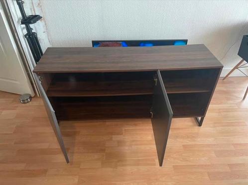 Dressoirkast met deurtjes, Huis en Inrichting, Kasten | Dressoirs, Zo goed als nieuw, 100 tot 150 cm, 25 tot 50 cm, Ophalen