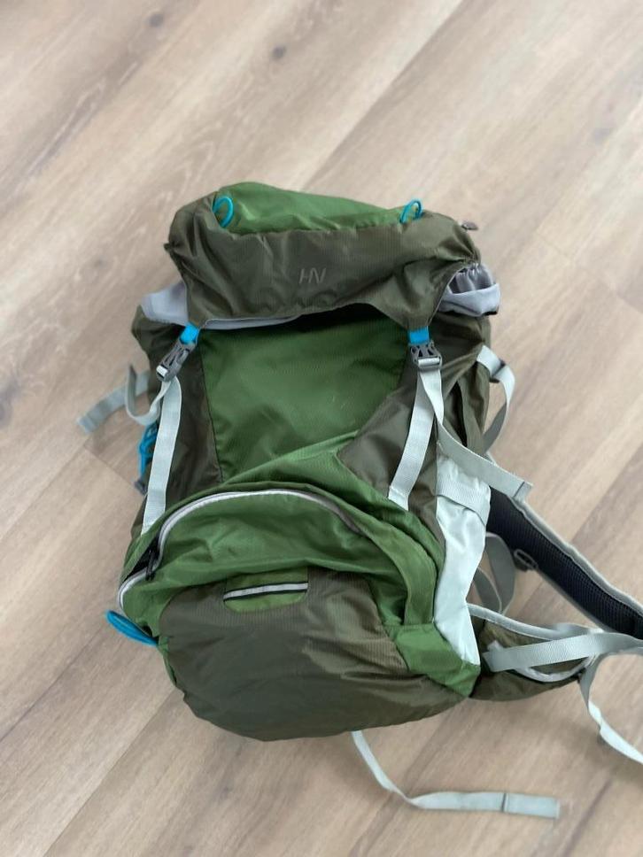 Dag-rugzak - HN, Sport en Fitness, Bergsport en Wandelen, Zo goed als nieuw, Rugzak, Ophalen