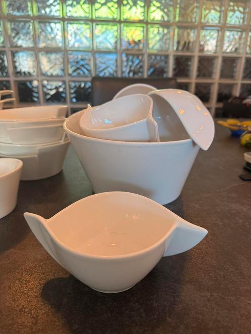 Villeroy & Boch service the Wave, Huis en Inrichting, Keuken | Servies, Zo goed als nieuw, Bord(en), Overige stijlen, Porselein