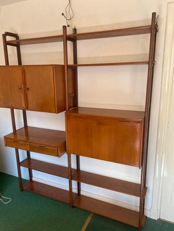 ‘60 vintage Deens design wandmeubel goede staat beschikbaar voor biedingen