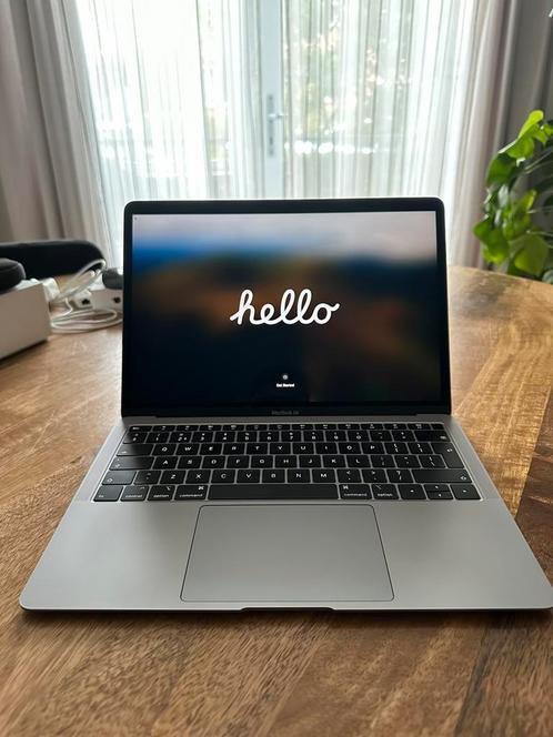 Apple MacBook Air 2018 13 inch i5, Computers en Software, Apple Macbooks, Gebruikt, MacBook Air, 13 inch, Minder dan 2 Ghz, 256 GB