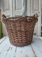 Oude rotan mand, Antiek en Kunst, Curiosa en Brocante, Ophalen of Verzenden
