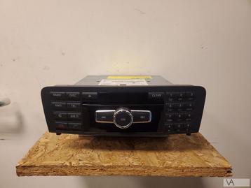 Mercedes A klasse W176 navigatie radio NTG4 a2469006710 €150 beschikbaar voor biedingen