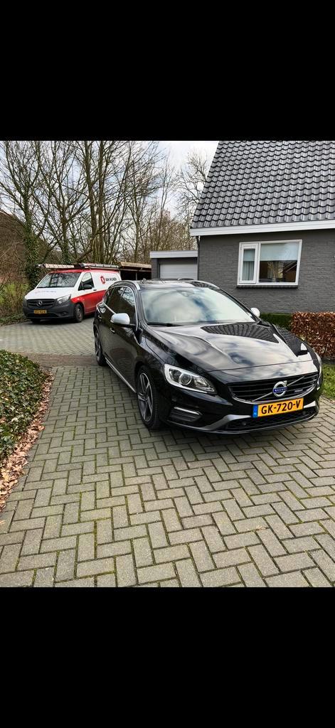 Volvo V60 D6 Twin Engine 288pk Geartronic AWD Plug In Hybrid, Auto's, Volvo, Particulier, V60, Hybride Elektrisch/Diesel, Plug-in hybride