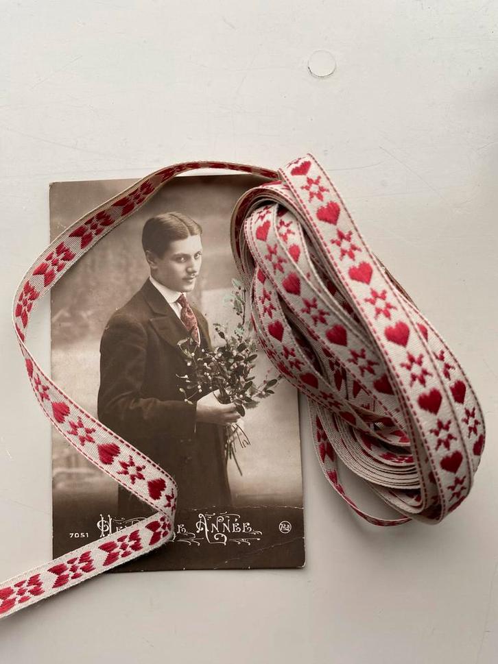 Lint/ smal band 490cm, Hobby en Vrije tijd, Scrapbooking, Nieuw, Overige typen, Overige merken, Ophalen of Verzenden