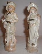 2 Antieke porseleinen beeldjes twee vrouwtjes, Antiek en Kunst, Ophalen of Verzenden