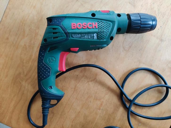 BOSCH PSB 500 RE Klopboor Boormachine Schroefmachine, Doe-het-zelf en Verbouw, Gereedschap | Boormachines, Zo goed als nieuw, Boor- en Schroefmachine