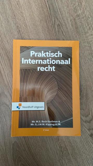 G.J.W.M. Kipping LL.M. - Praktisch Internationaal Recht beschikbaar voor biedingen