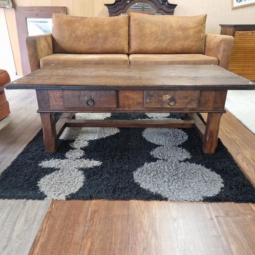 Landelijke Salontafel hout. 2 lades, Huis en Inrichting, Tafels | Bijzettafels, Gebruikt, Rechthoekig, 75 cm of meer, Hout, Ophalen
