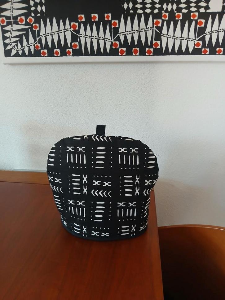 Theemuts Mudcloth Zwart/Wit.Omkeerbaar €14,00 Kado idee?, Huis en Inrichting, Keuken | Keukenbenodigdheden, Nieuw, Ophalen of Verzenden