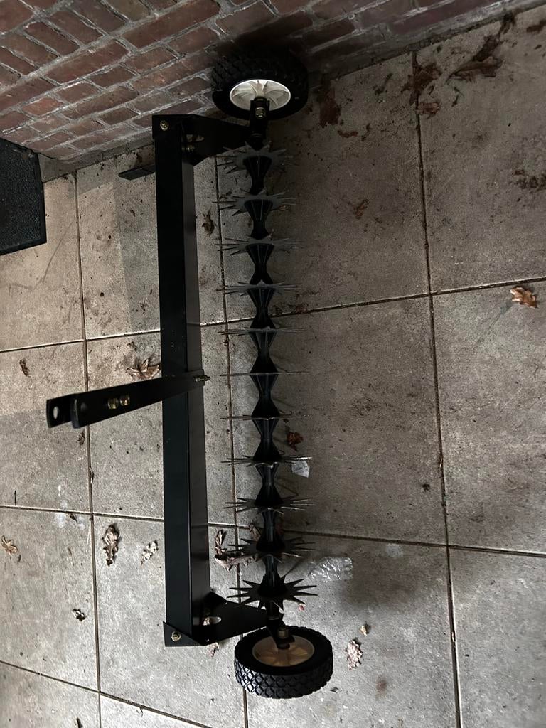 Bakwagen & gazonbeluchter voor grasmaaier/quad, Ophalen, Gebruikt