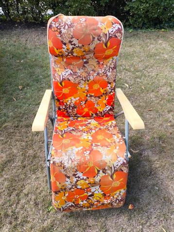 Vintage tuin / lig stoel  beschikbaar voor biedingen
