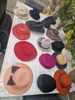 Lot vintage dameshoed 15 stuks, Kleding | Dames, Ophalen of Verzenden