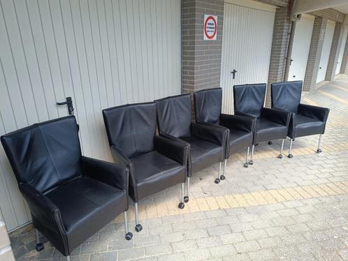 HVS 6 eetkamerstoelen, zwart leer, rvs poten met wielen, Huis en Inrichting, Stoelen, Gebruikt, Vijf, Zes of meer stoelen, Leer