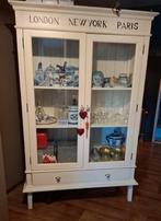 Mooie witte kast, Huis en Inrichting, Ophalen, 25 tot 50 cm