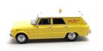 Matrix 1:43 Alfa Romeo Giulia 105 Promiscus by Colli geel, Hobby en Vrije tijd, Modelauto's | 1:43, Overige merken, Verzenden