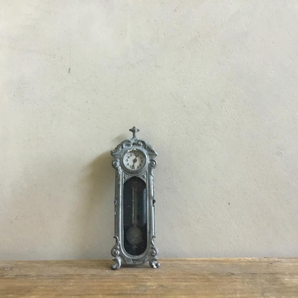 Miniatuurklok, Verzamelen, Poppenhuizen en Toebehoren, Ophalen of Verzenden, Gebruikt, Decoratie