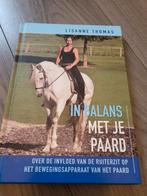 In Balans met je Paard - Lisanne Thomas, Boeken, Ophalen of Verzenden, Zo goed als nieuw, Overige onderwerpen, Lisanne Thomas
