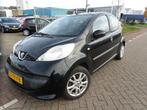 Peugeot 107 1.0-12V XS rijd super dealer onderhoud boek er b, Voorwielaandrijving, Stof, Gebruikt, Zwart
