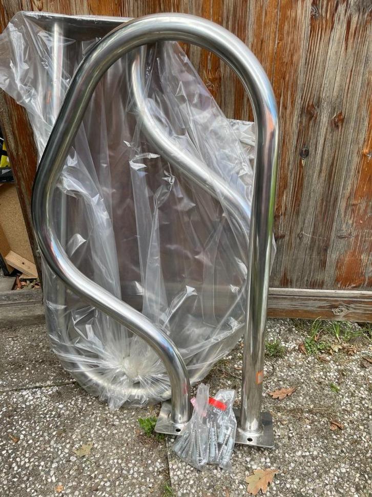 zwembad beugels RVS gloednieuw, Tuin en Terras, Zwembad-toebehoren, Nieuw, Ladder, Ophalen of Verzenden